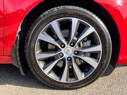 Hyundai i30 CRDI PREMIUM SE 16