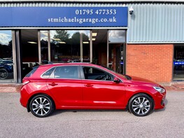 Hyundai i30 CRDI PREMIUM SE 10