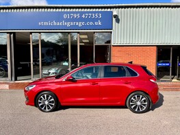 Hyundai i30 CRDI PREMIUM SE 11