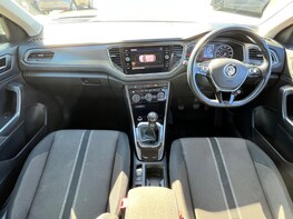 Volkswagen T-Roc SE TDI 2