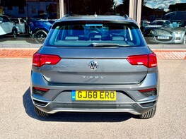 Volkswagen T-Roc SE TDI 6