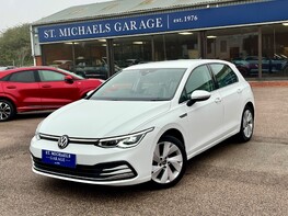 Volkswagen Golf STYLE TSI 1