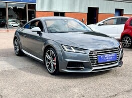 Audi TT TTS TFSI QUATTRO 4