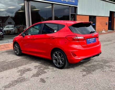 Ford Fiesta ST-LINE 9