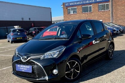 Toyota Yaris VVT-I DESIGN M-DRIVE S