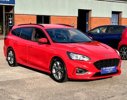 Ford Focus ST-LINE EDITION MHEV 4