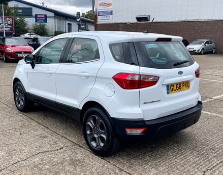 Ford Ecosport ZETEC 11