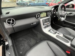 Mercedes-Benz SLC SLC 250 D AMG LINE 21