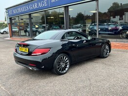 Mercedes-Benz SLC SLC 250 D AMG LINE 9