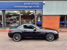 Mercedes-Benz SLC SLC 250 D AMG LINE 13