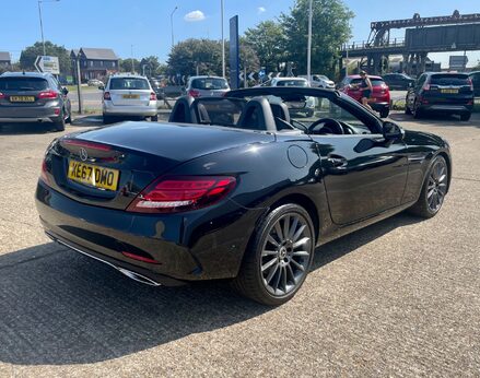 Mercedes-Benz SLC SLC 250 D AMG LINE 8