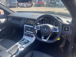 Mercedes-Benz SLC SLC 250 D AMG LINE 17