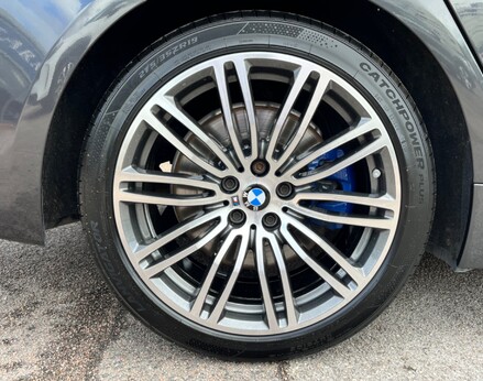 BMW 5 Series 530E M SPORT 16