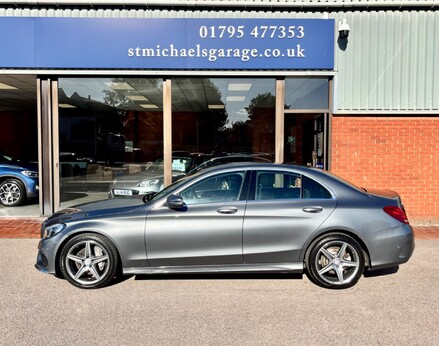 Mercedes-Benz C Class C 220 D AMG LINE 11