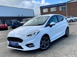 Ford Fiesta ST-LINE 1