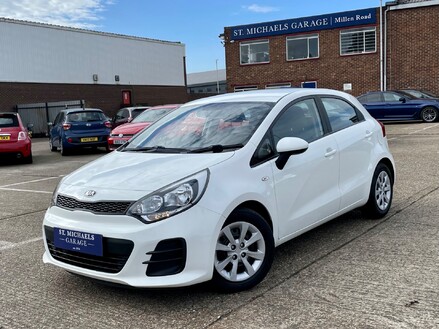 Kia Rio 1 AIR