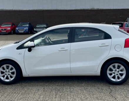 Kia Rio 1 AIR 10