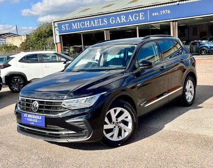 Volkswagen Tiguan LIFE TSI 1