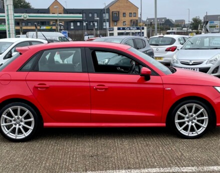 Audi A1 SPORTBACK TDI S LINE 10