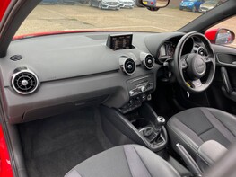 Audi A1 SPORTBACK TDI S LINE 25