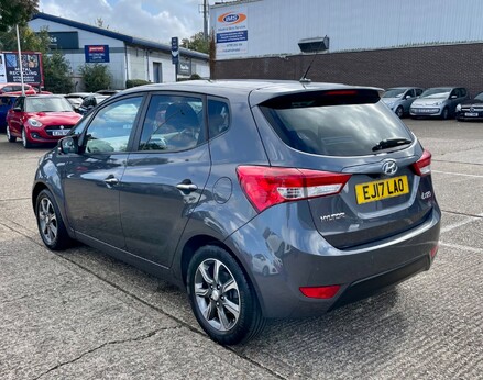 Hyundai ix20 PREMIUM NAV BLUE DRIVE 9