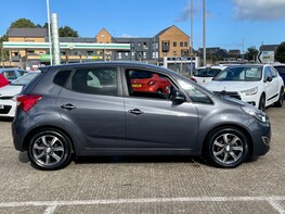 Hyundai ix20 PREMIUM NAV BLUE DRIVE 11