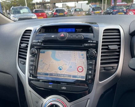 Hyundai ix20 PREMIUM NAV BLUE DRIVE 23