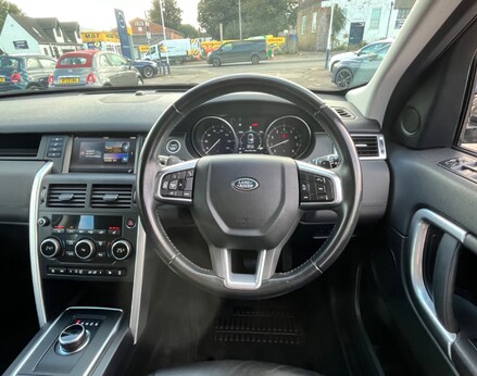 Land Rover Discovery Sport SI4 SE 19