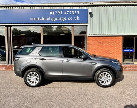 Land Rover Discovery Sport SI4 SE 10