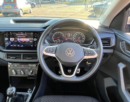 Volkswagen T-Cross UNITED TSI 19