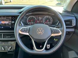 Volkswagen T-Cross UNITED TSI 20