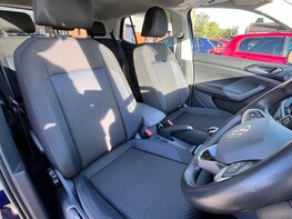 Volkswagen T-Cross UNITED TSI 61