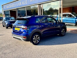 Volkswagen T-Cross UNITED TSI 8