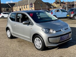 Volkswagen Up MOVE UP 4