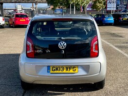 Volkswagen Up MOVE UP 5