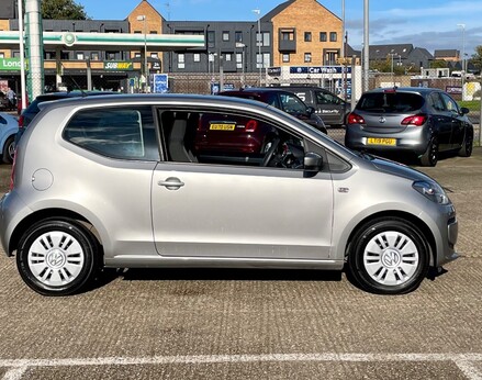 Volkswagen Up MOVE UP 10