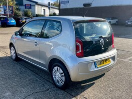 Volkswagen Up MOVE UP 9