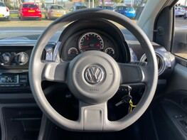 Volkswagen Up MOVE UP 19