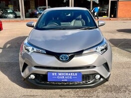 Toyota C-HR EXCEL 5