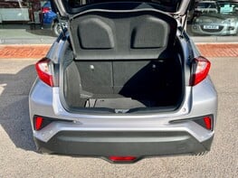 Toyota C-HR EXCEL 62