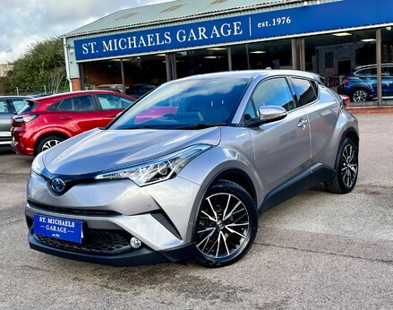 Toyota C-HR EXCEL 1