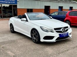 Mercedes-Benz E Class E220 BLUETEC AMG LINE PREMIUM 4