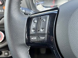 Toyota Yaris VVT-I ICON TECH 46