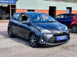 Toyota Yaris VVT-I ICON TECH 4