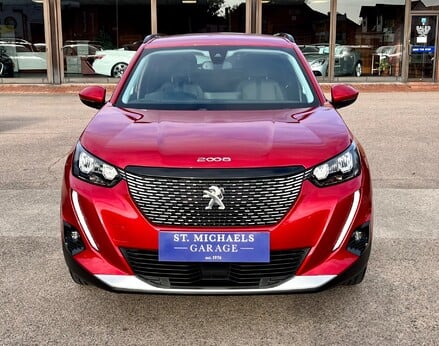 Peugeot 2008 PURETECH S/S ALLURE PREMIUM 5