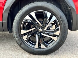 Peugeot 2008 PURETECH S/S ALLURE PREMIUM 15