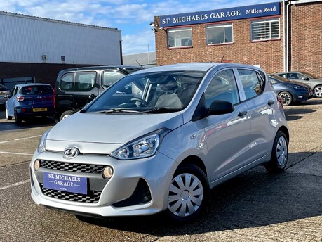 Hyundai i10 S