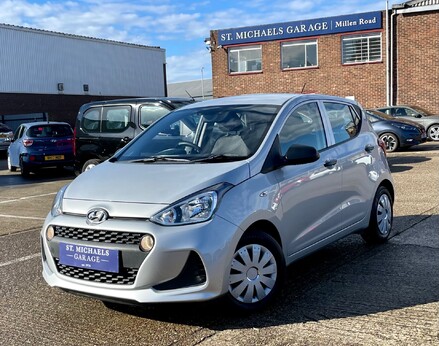 Hyundai i10 S 1