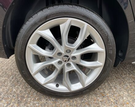 Skoda Kamiq SE L TSI DSG 16