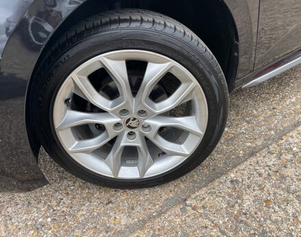 Skoda Kamiq SE L TSI DSG 3